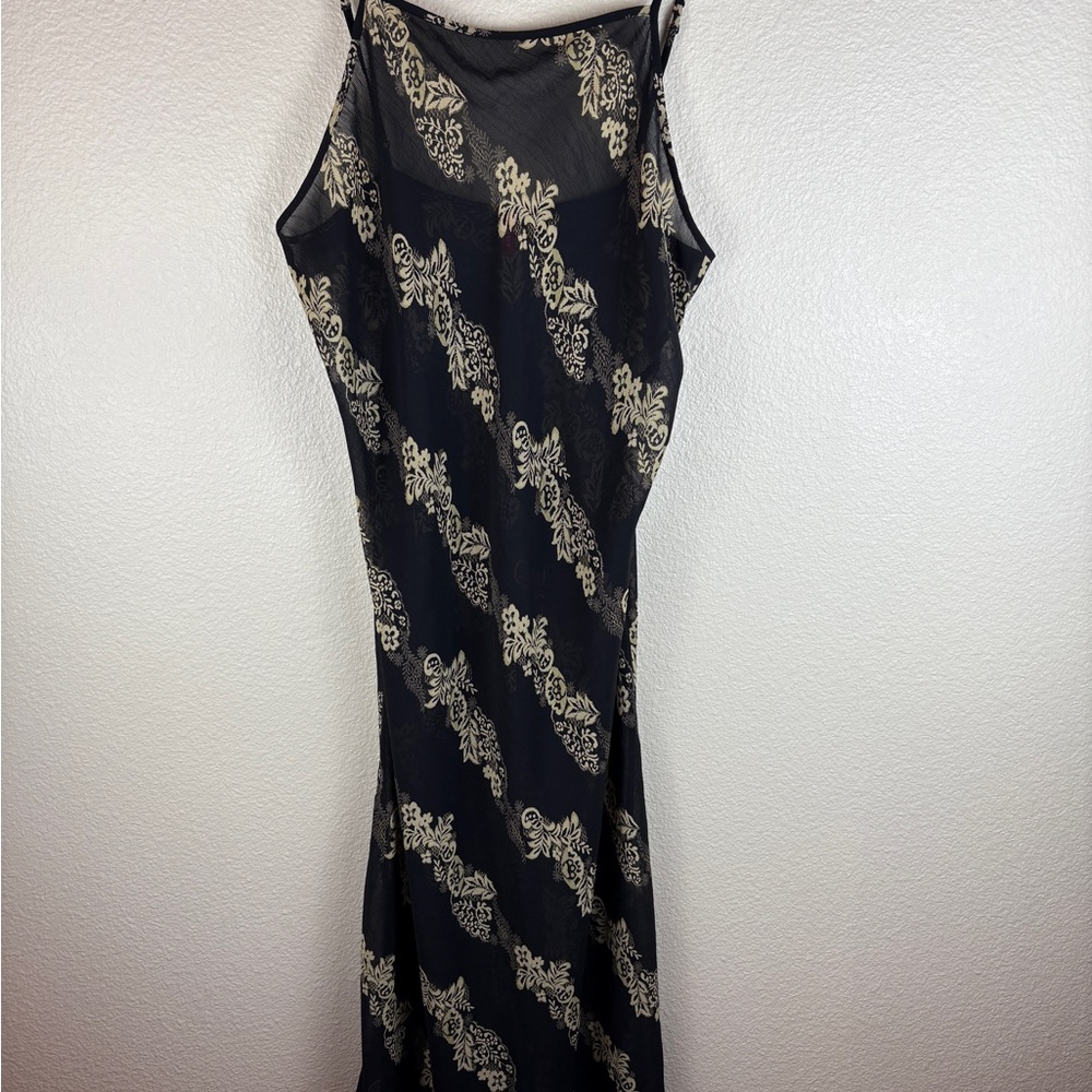 Natori Josie Elegant Black and Cream Floral Semi-Sheer Slip Dress S/M